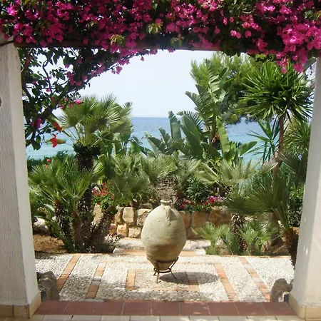 Giardino Sul Mare - Solarium And Garden *